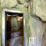 Bagno romano in grotta con aromaterapia